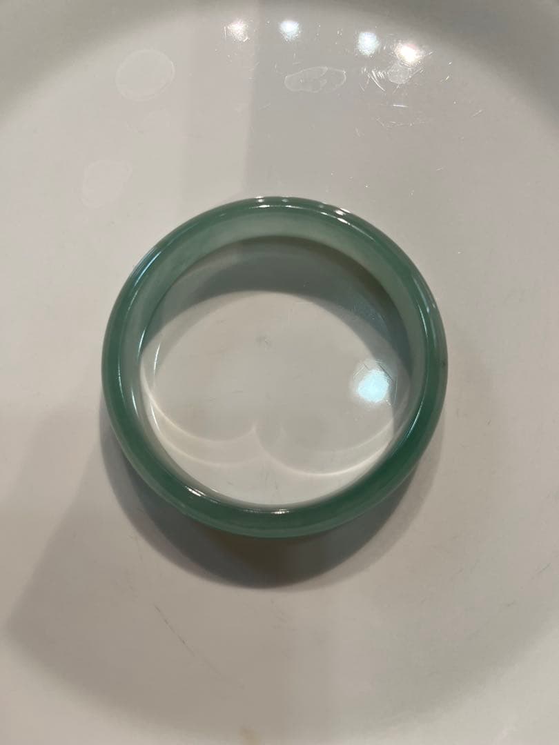 値下げ！高級品天然翡翠 氷種緑水　幅10mm 内径56.5 バングル★超美品！