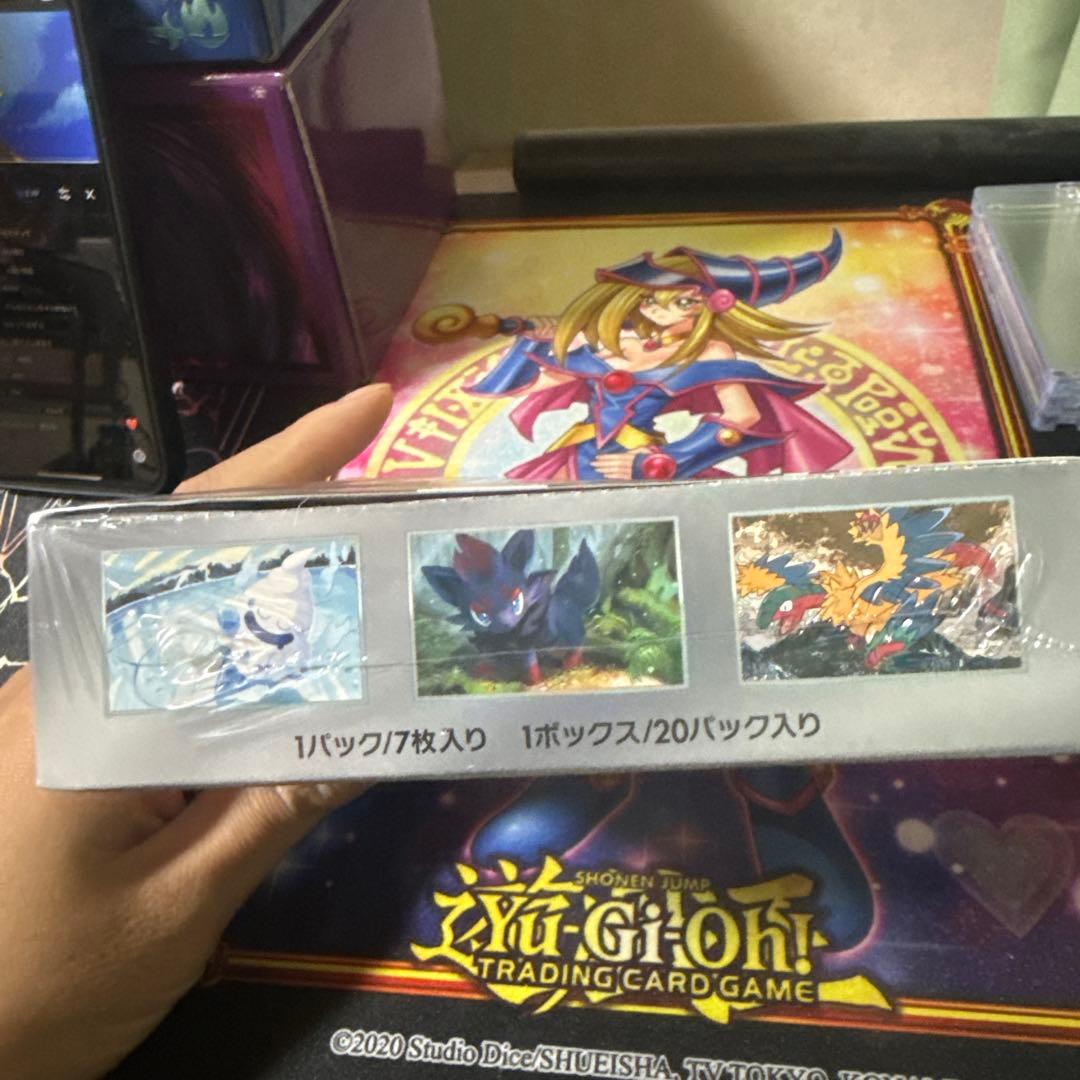 ポケモンカード ホワイトフレア 未開封 シュリンク付き