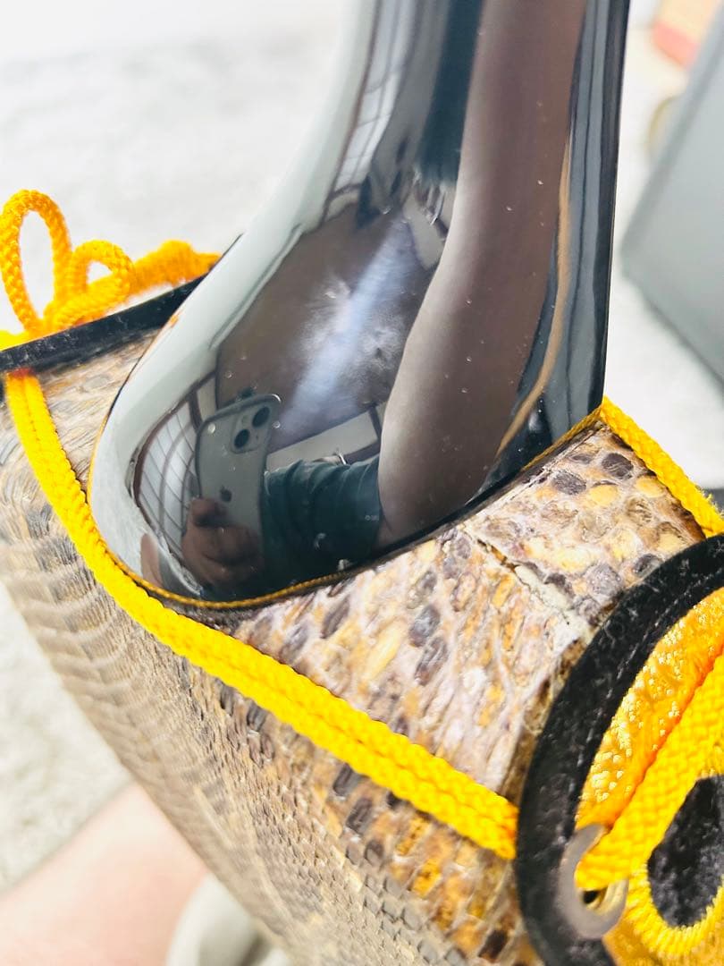 良品　本格的　沖縄　琉球　三線　本蛇皮　蛇革　強化貼り　初心者　入門　ケース付き