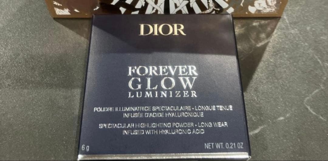 フェイスパウダー CHRISTIAN DIOR FOREVER GLOW LUMINIZER001