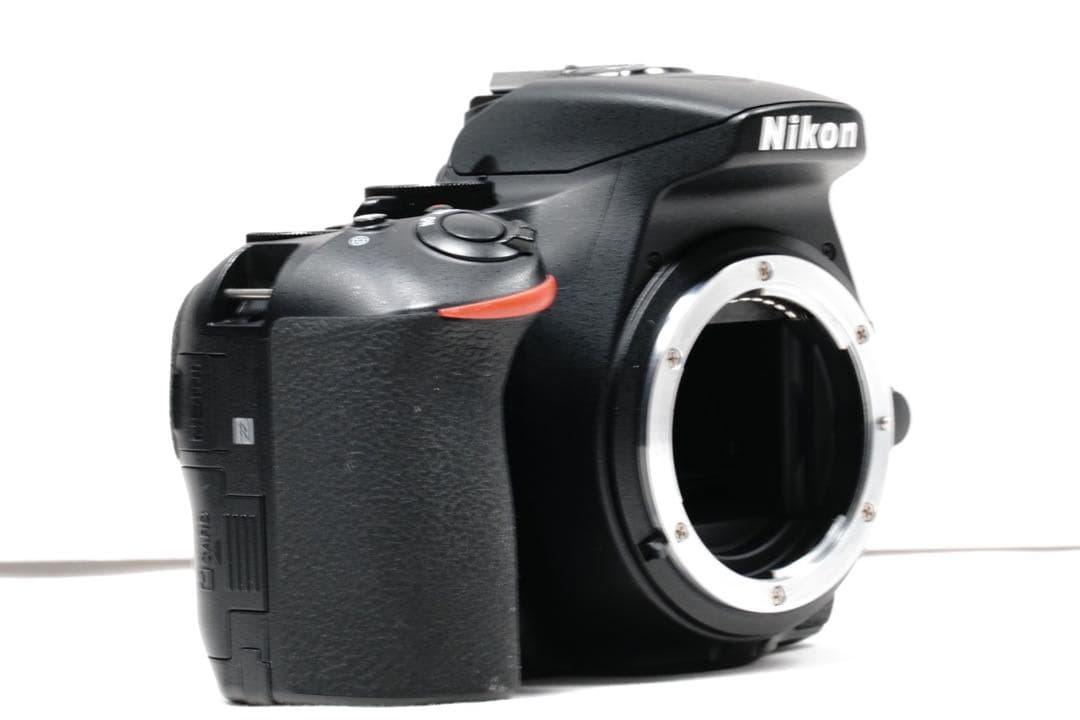 スマホ転送 Wi-Fi搭載 ✨Nikon D5600✨ニコン ダブルレンズセット