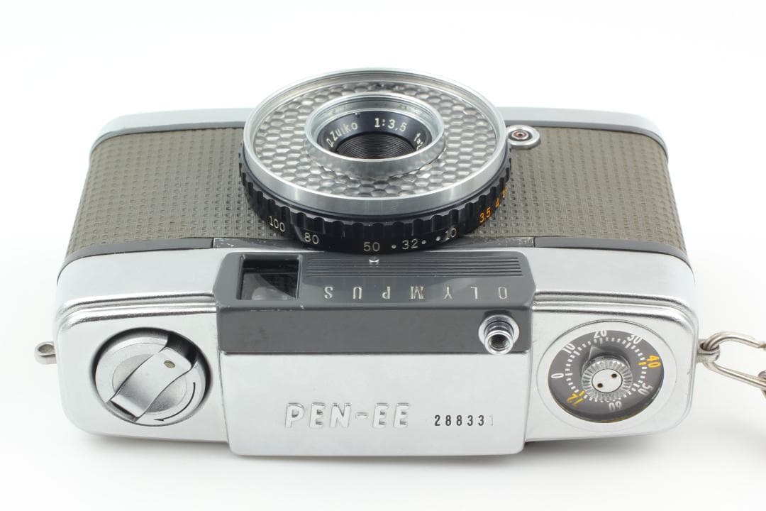 OLYMPUS PEN- EE　ハーフサイズフィルムカメラ