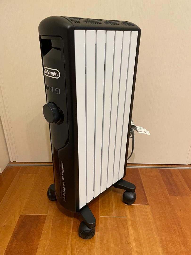 DeLonghi オイルヒーター （6-8畳）MDHS09-BK