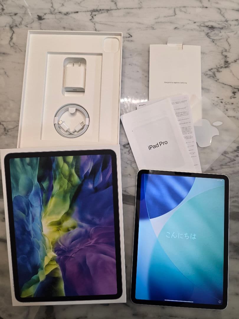 【美品】Apple iPad Pro 11インチ 第2世代 128GB シルバー