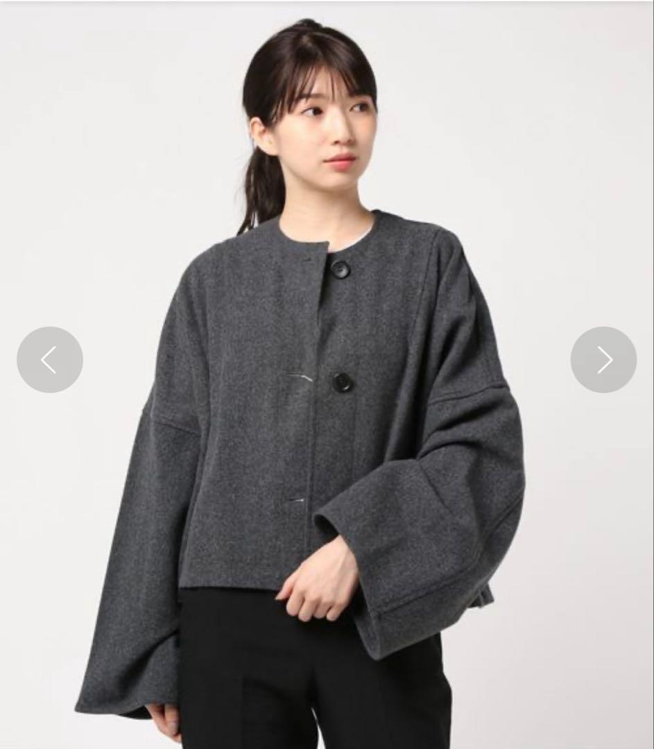 【美品】 クラネ ノーカラーブルゾン　ショート丈コート