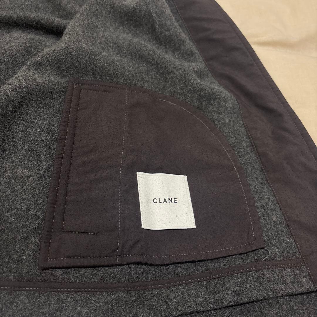 【美品】 クラネ ノーカラーブルゾン　ショート丈コート