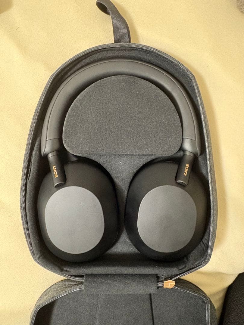 SONY WH-1000XM5 【2025年1月購入使用数回】