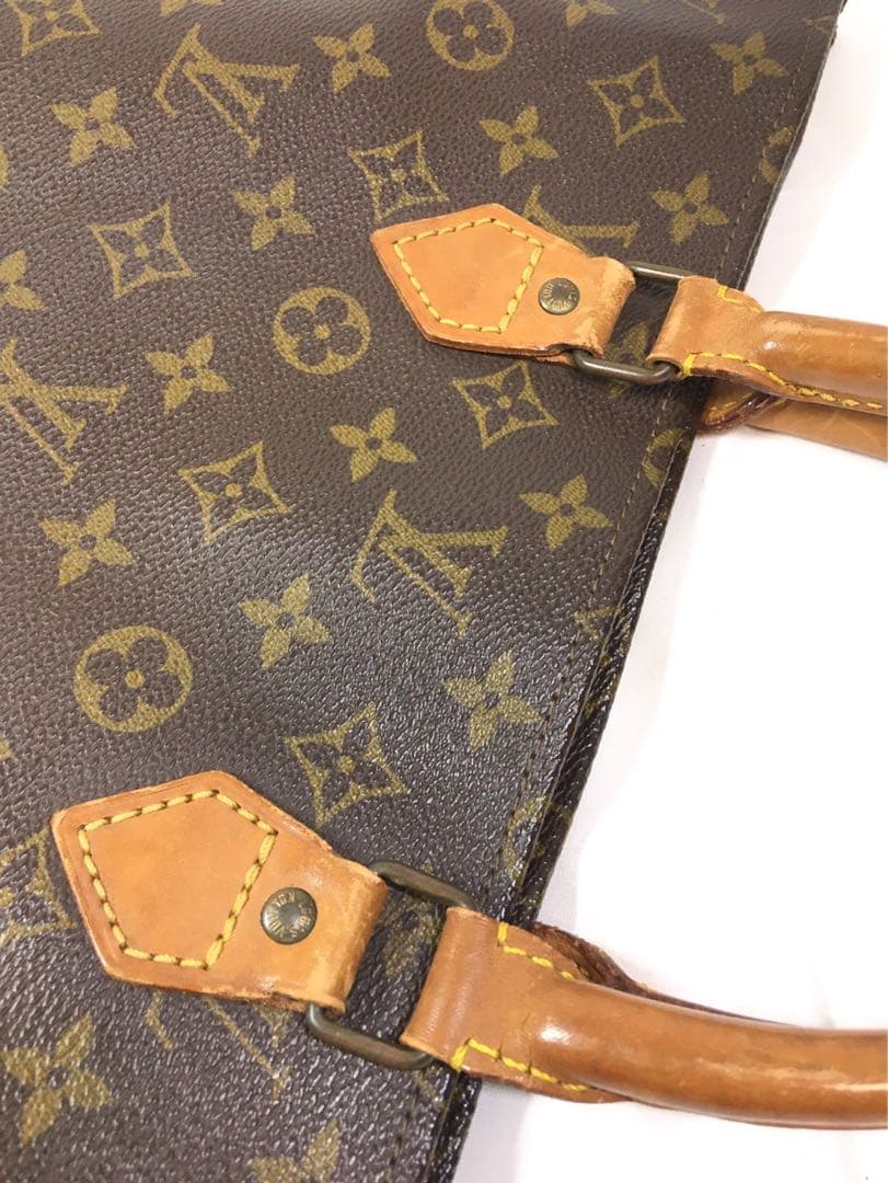 P4 ルイヴィトン　モノグラム　サックプラ　ハンドバッグ