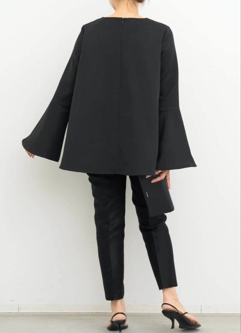 ドゥーズィエムクラス　CELERI BELL SLEEVE プルオーバー