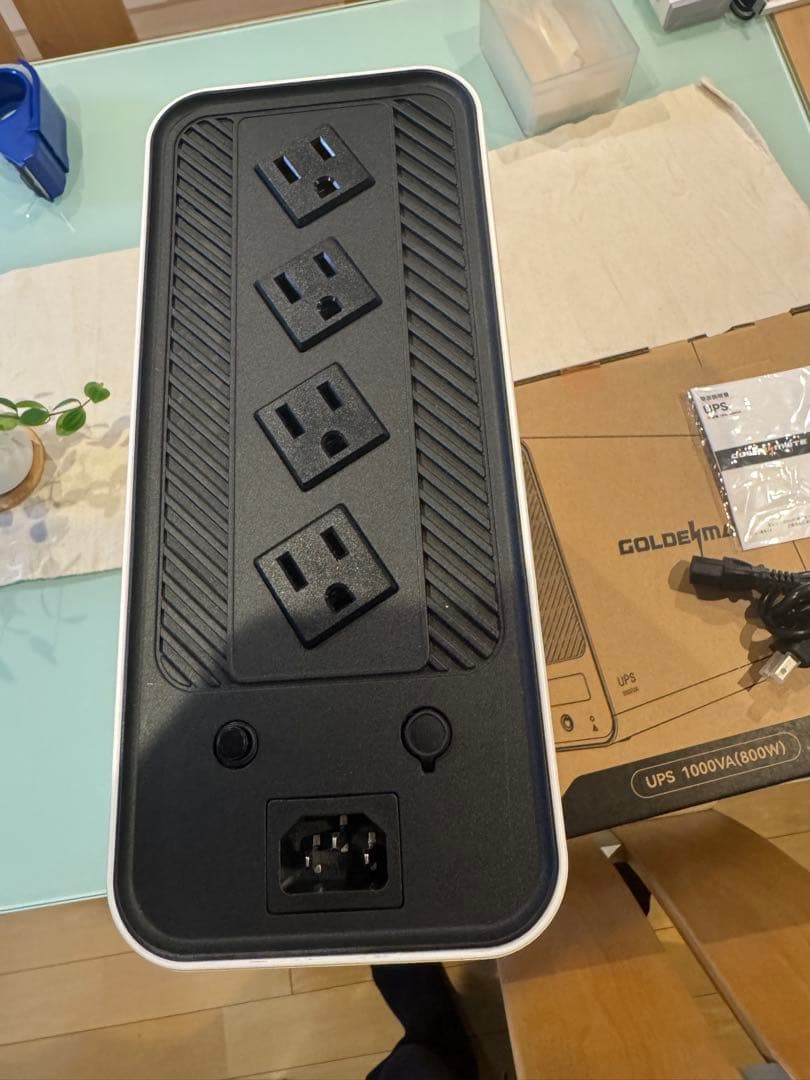 GOLDENMATE 無停電電源装置 UPS 1000VA /出力800W