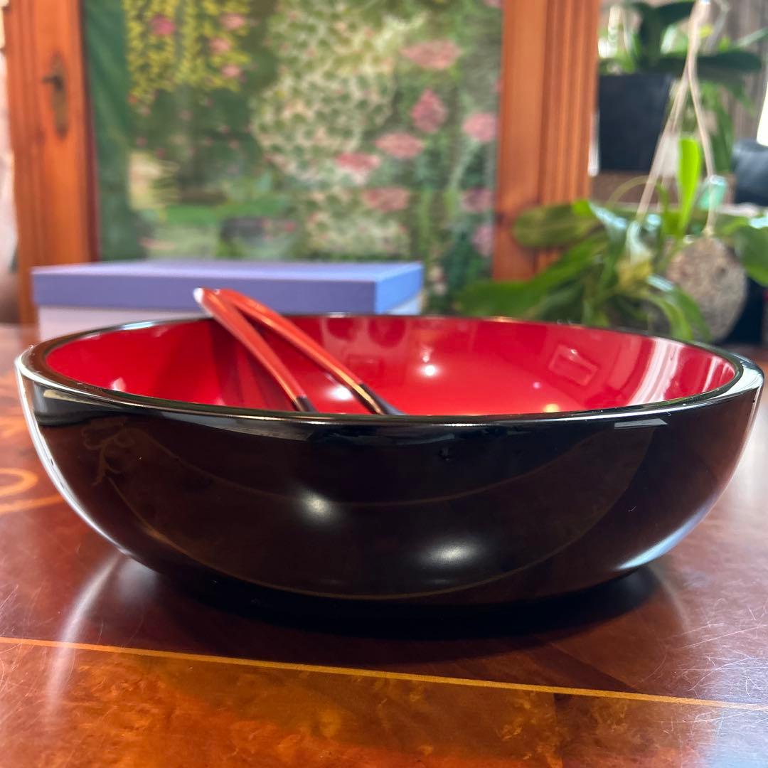 お値下げ、川連漆器、黒内朱サラダ鉢サーバー付き、新品未使用。