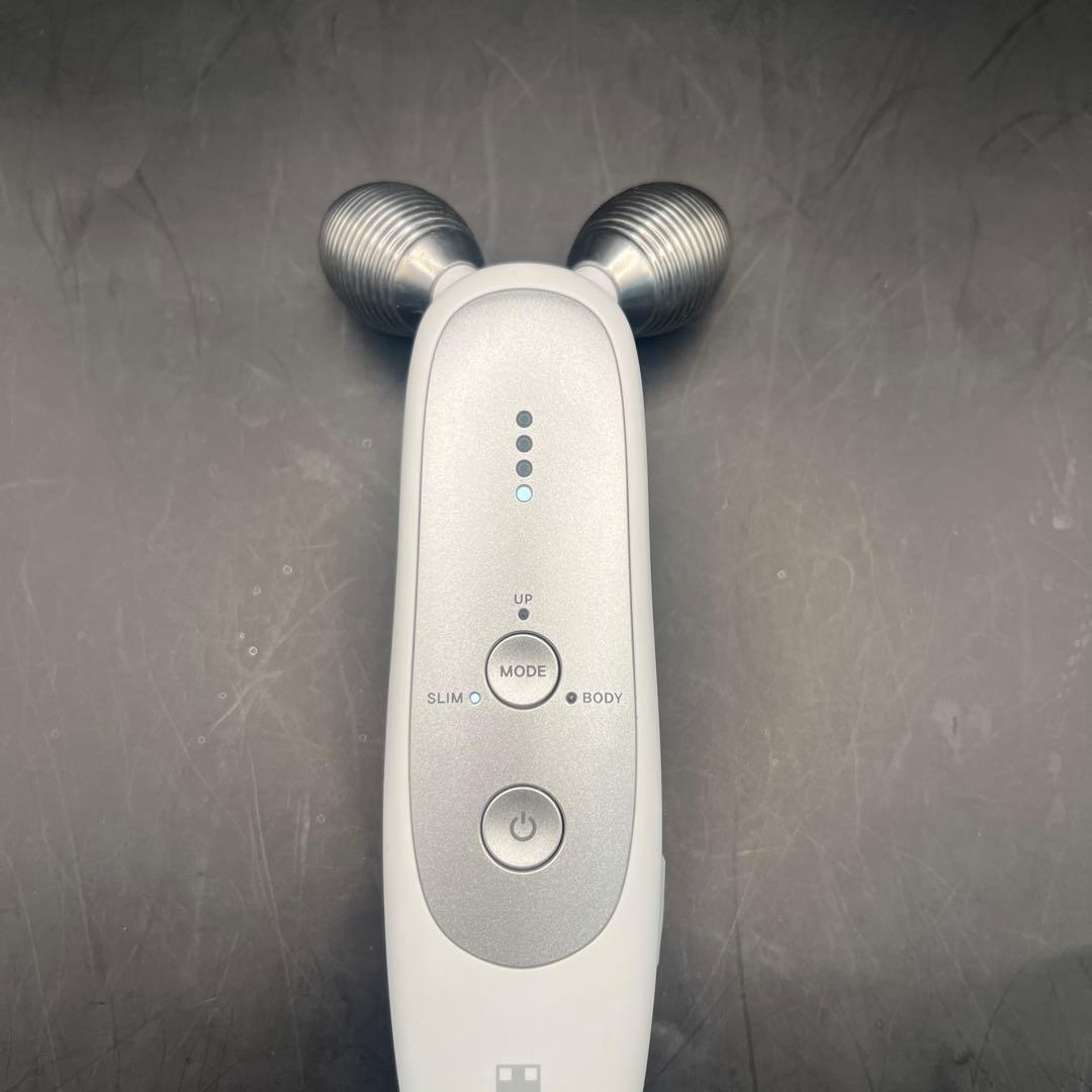 メディキューブ MEDICUBE AGE-R EMSダーマショット 美顔器