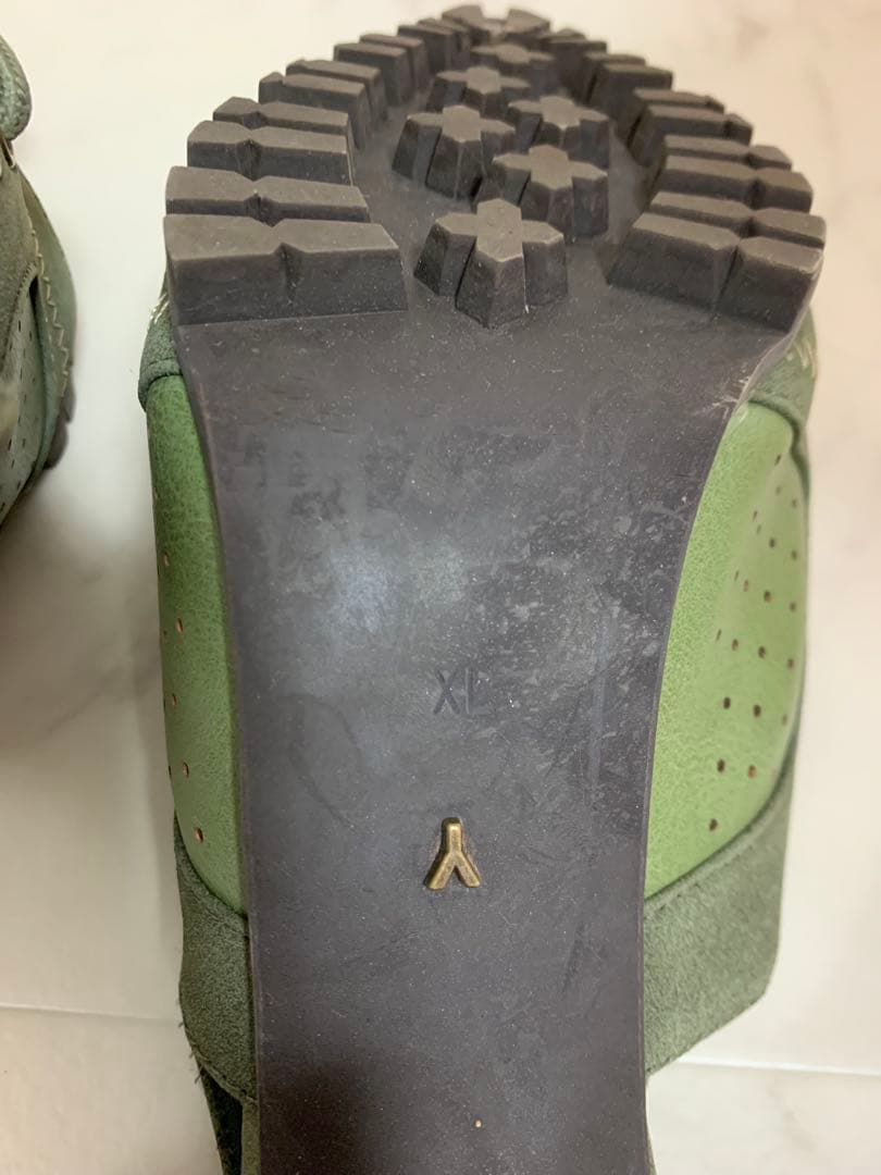 靴 YELLO HEXE SNEAKER HEELS