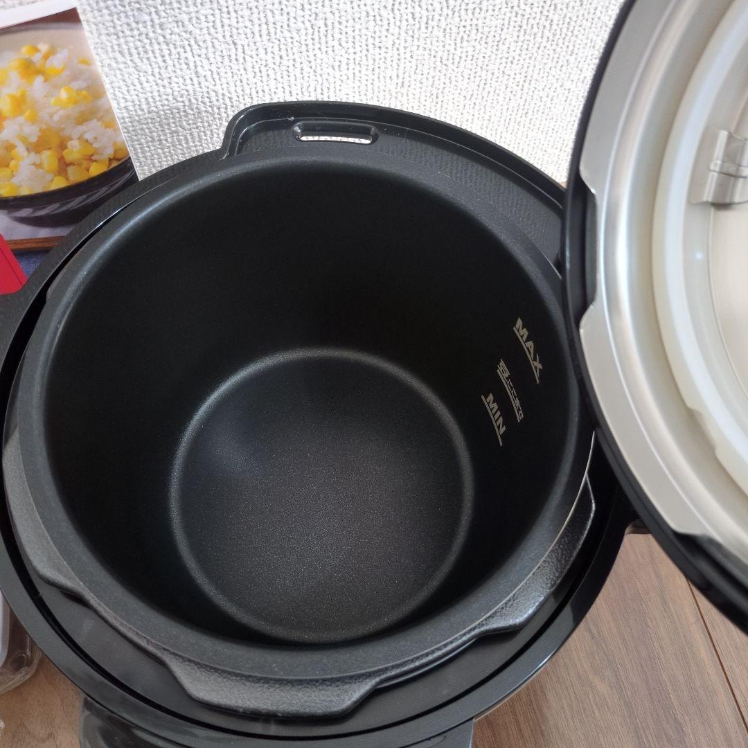 【未使用品CookingPro V2 電気圧力、スライサー、二段蒸しラック付き