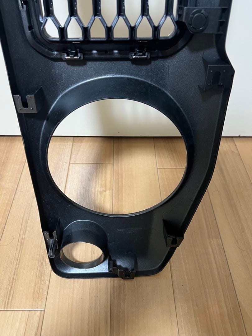 ジムニーノマド新車外しグリル