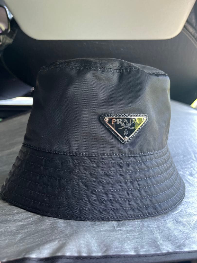 PRADA ブラック バケットハット　M