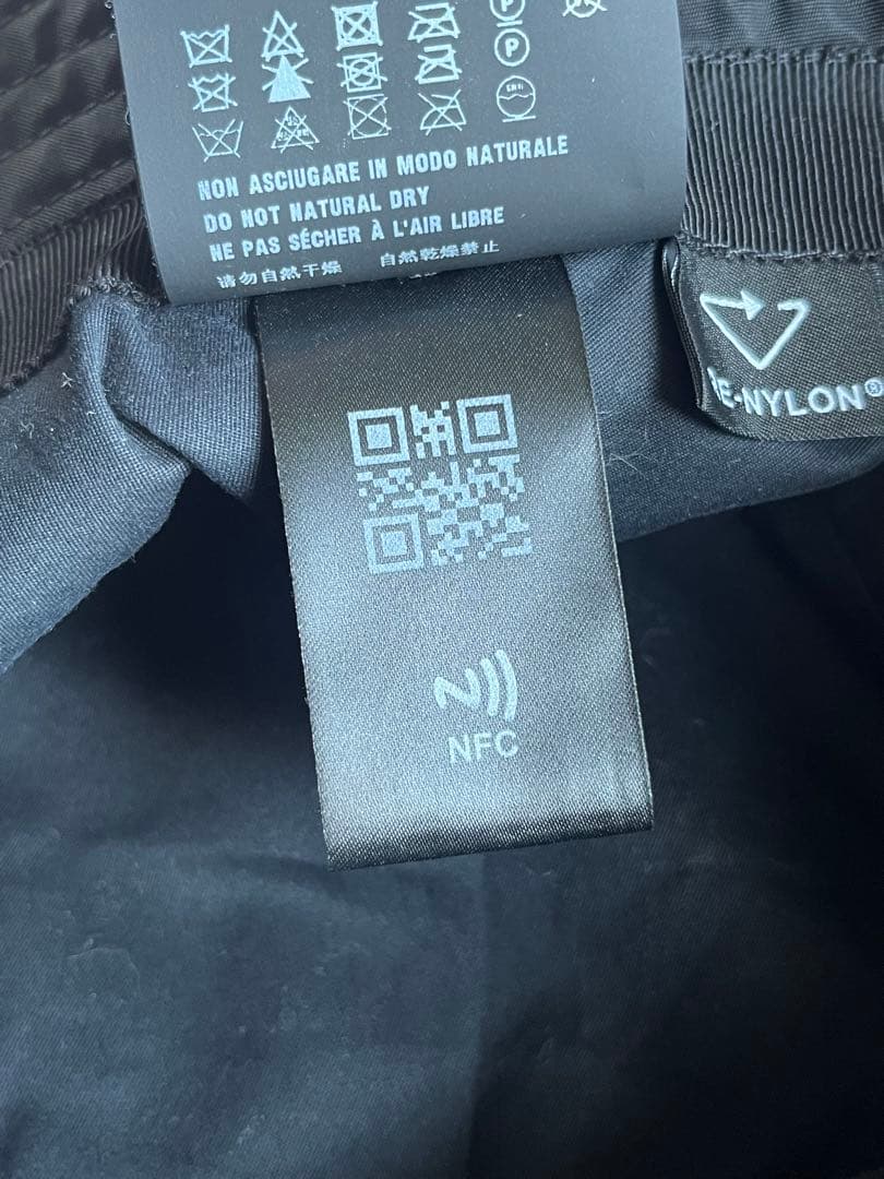 PRADA ブラック バケットハット　M