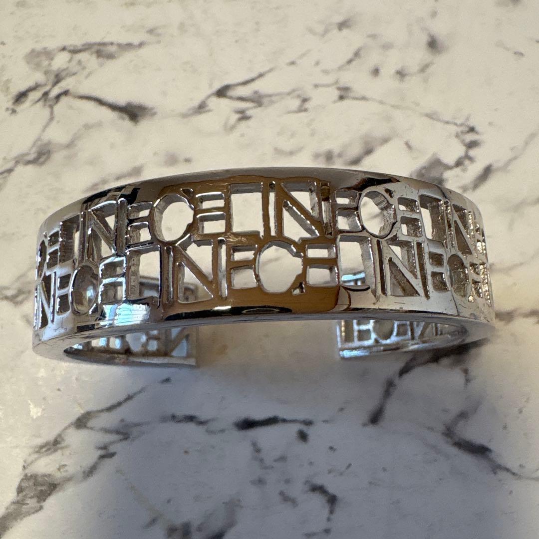 CELINE セリーヌ　ロゴ　メタル　バングル　シルバー　ブレスレット