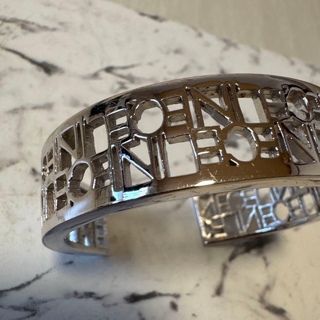 CELINE セリーヌ　ロゴ　メタル　バングル　シルバー　ブレスレット