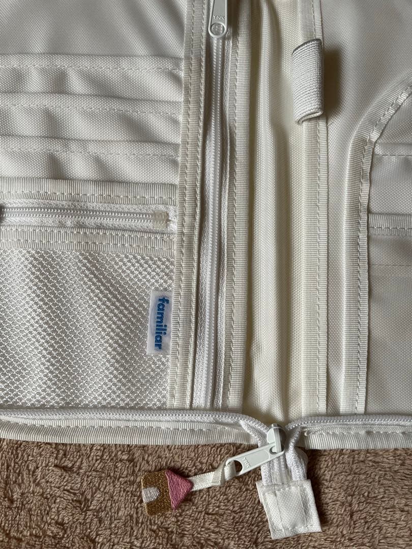 familiar ファミリア　母子手帳ケース ピンク 刺繍 ファミちゃん