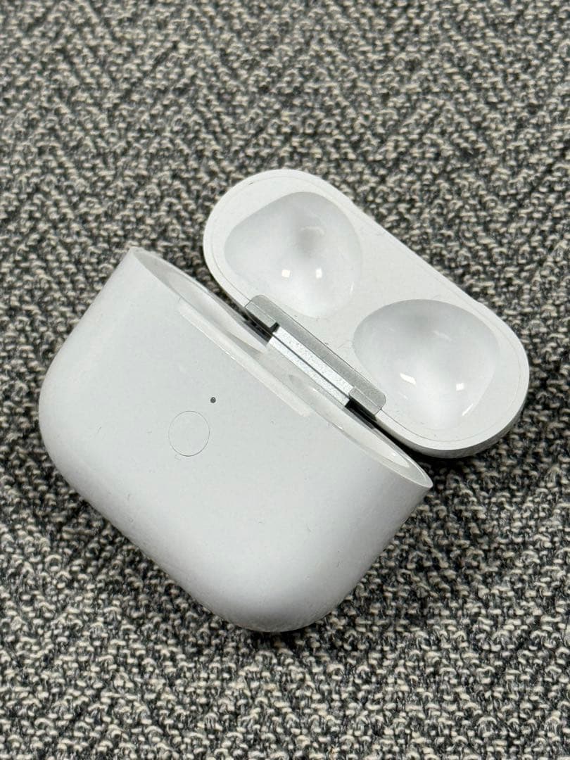 Apple AirPods (第3世代) 本体