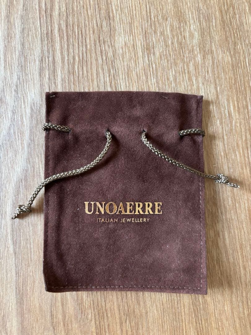 UNOAERRE スパイラルデザインピアス　片耳　18k