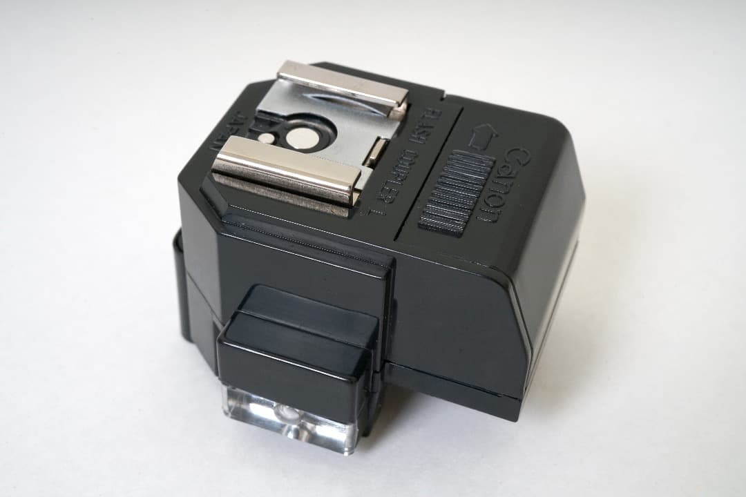 キャノン　初代F-1用　フラッシュカプラーL　（新品）　超珍品