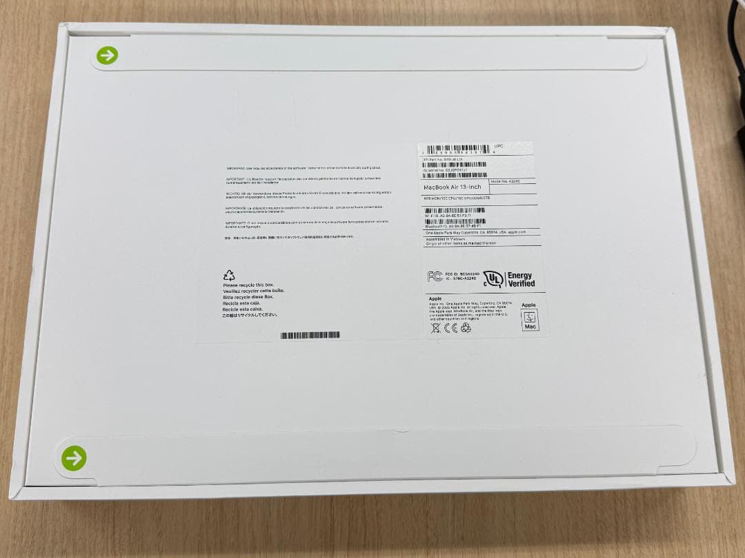 【未開封】MacBook Air M4 13\"(32GB/2TB/US配列)