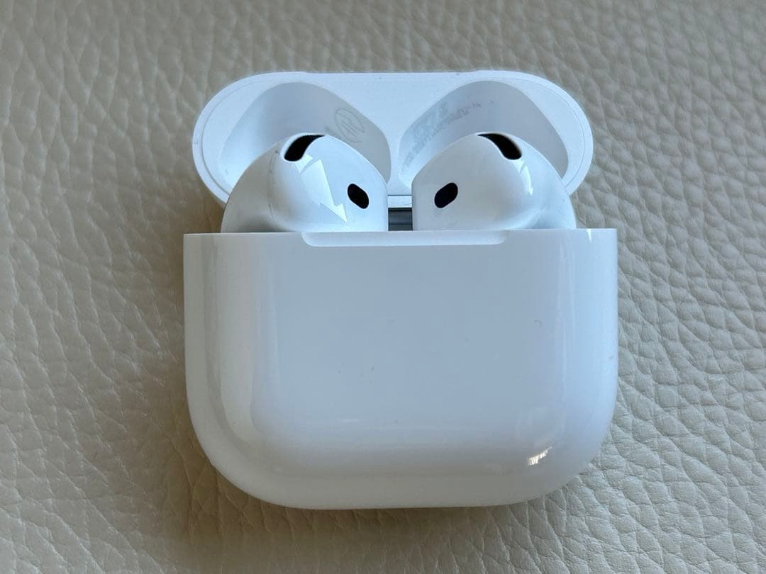 AirPods4 ノイズキャンセリング搭載 AppleCare+ 付き