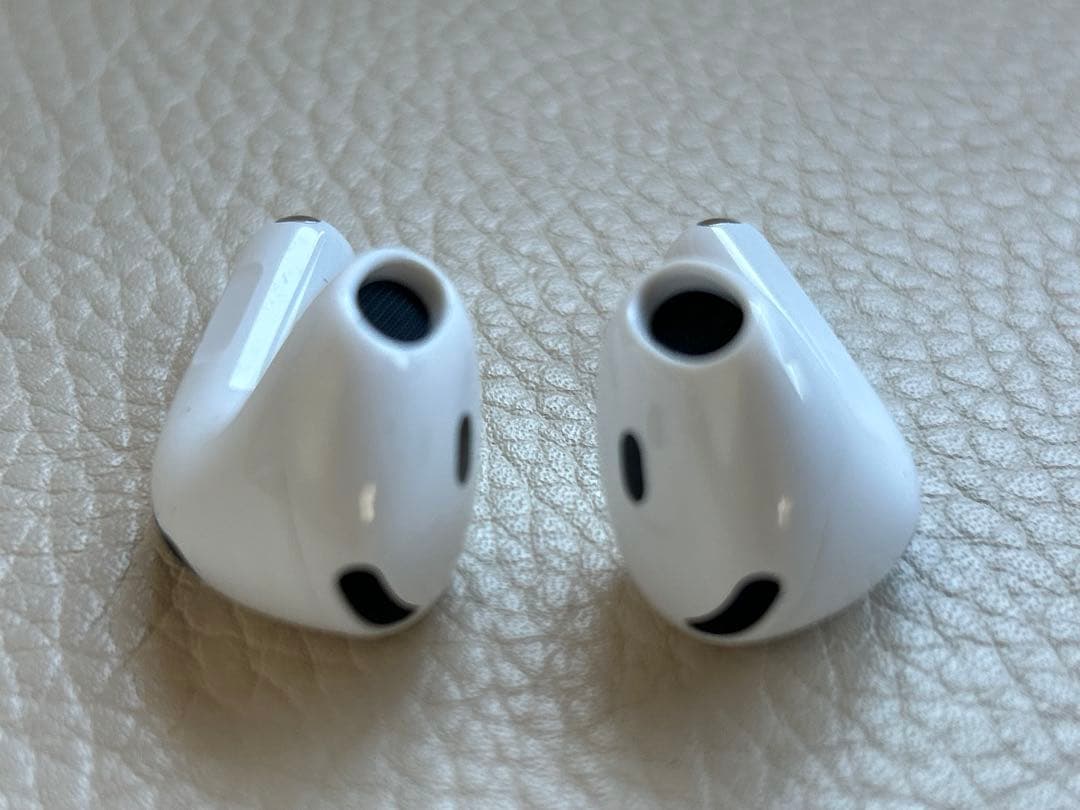 AirPods4 ノイズキャンセリング搭載 AppleCare+ 付き