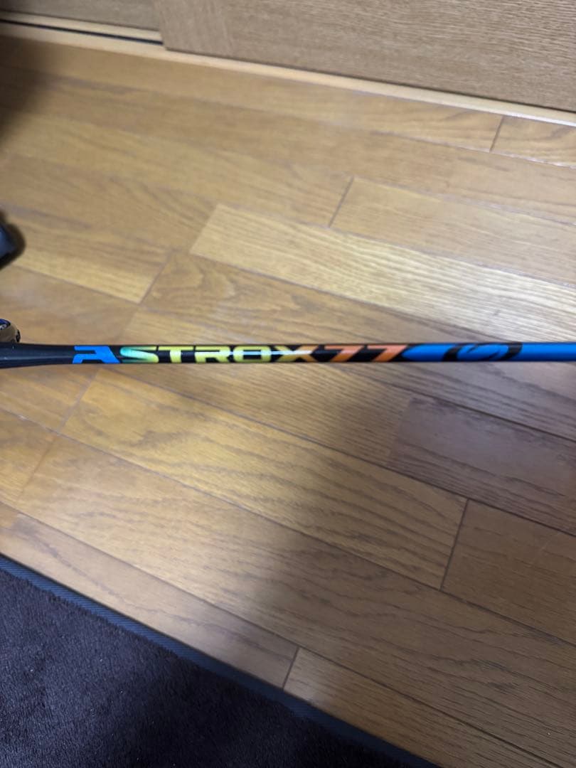 【廃盤】アストロクス77 3UG5 バドミントン　ラケット