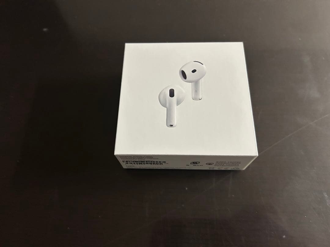 【新品・未使用】AirPods4 本体