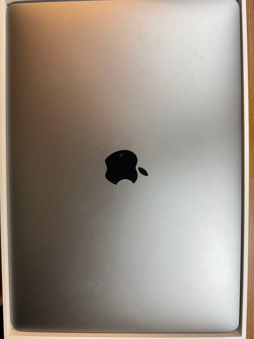 MacBook Air M1 13インチ2020 256GB/8GB