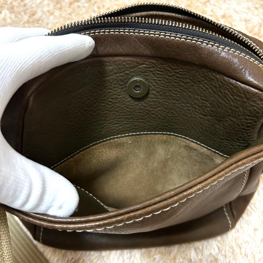 美品✨ 土屋鞄 ツチヤカバン トーンオイルヌメ ジップトップショルダーバッグ