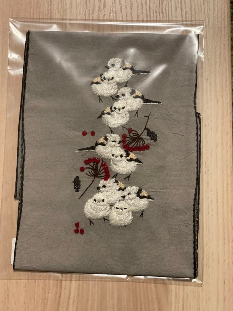 【新品未使用】ペタコさんの刺繍半衿 ／シマエナガ