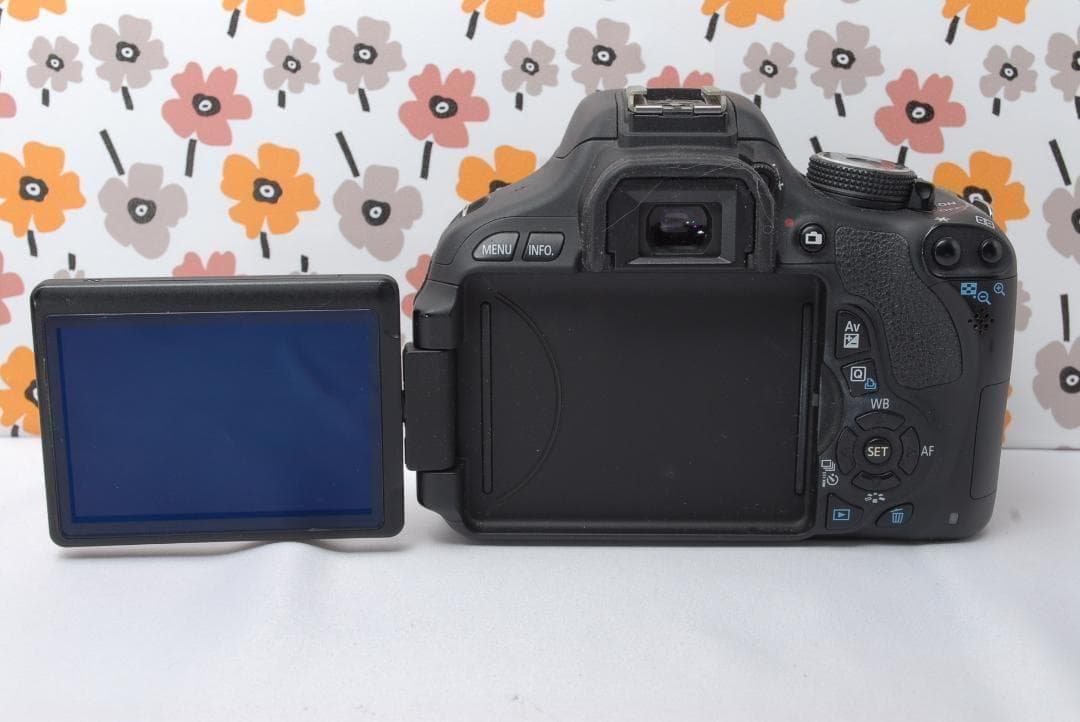 ❤Canon Kiss X5❤スマホ転送OK❤動画撮影OK❤一眼レフデビュー❤