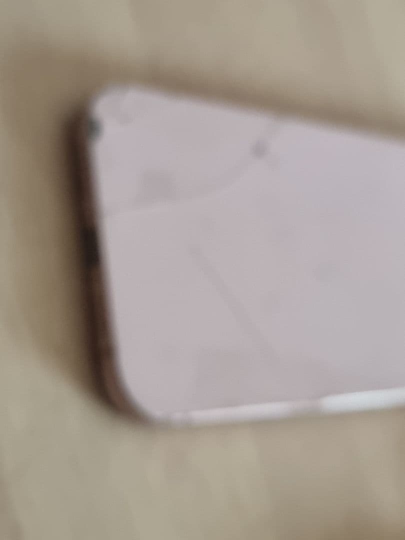 iPhone15plus　ピンク　フェイスid不可背面われあり