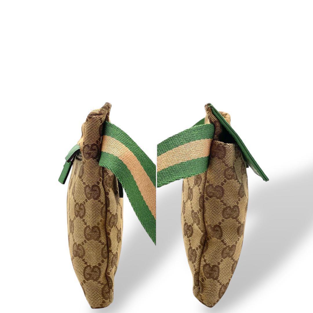 美品 GUCCI ボディバッグ キャンバス グリーン シェリーライン レザー