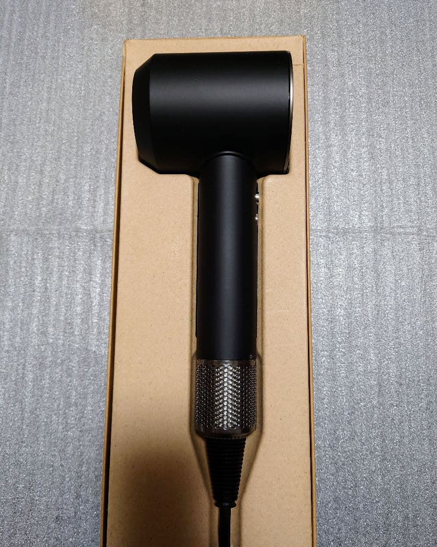 ほぼ未使用品 24年製 Dyson hd08 ダイソン ヘアドライヤー 爆風速乾