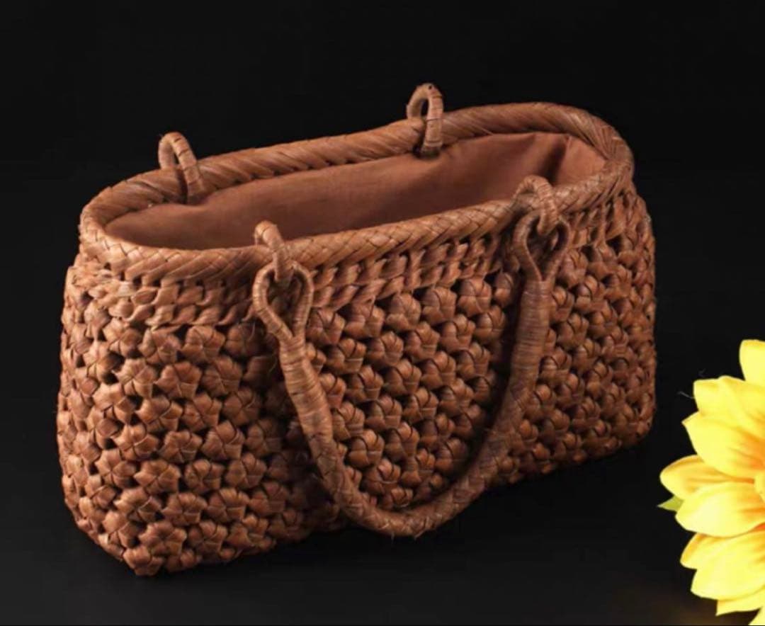 新品　山葡萄かごバッグ　ハンドバッグ　籠バッグ 保存袋付き 手作り