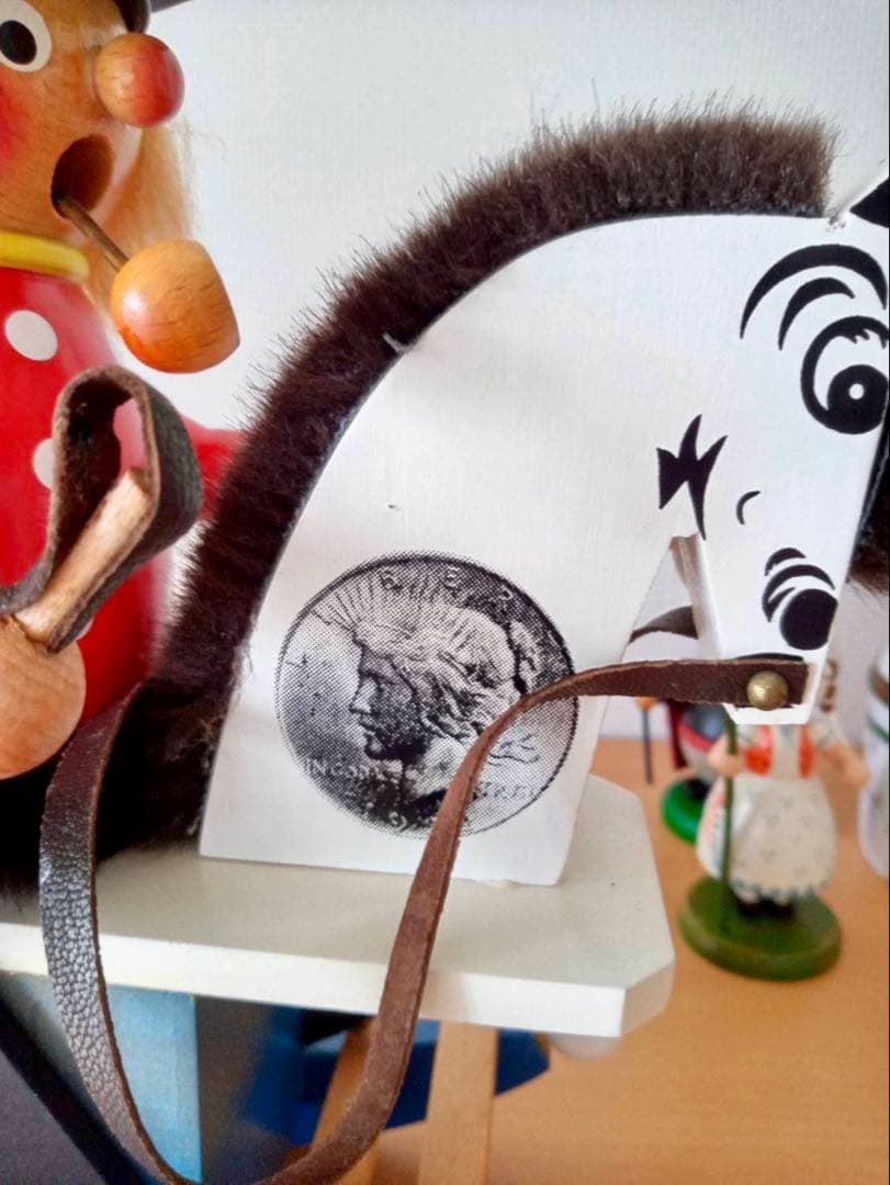 煙出し人形　木馬　ドイツ　ザイフェン　クリスマス