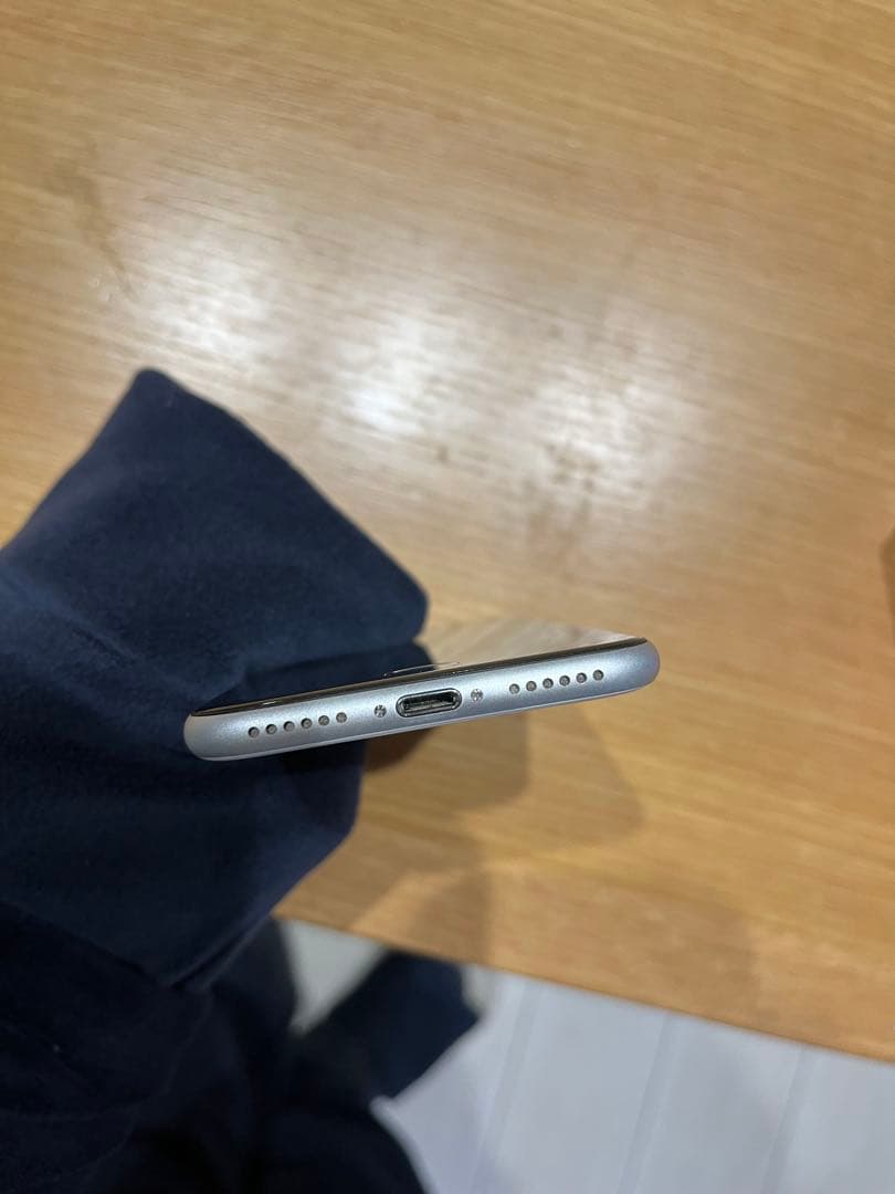 スマートフォン本体 iphone se2 256gb