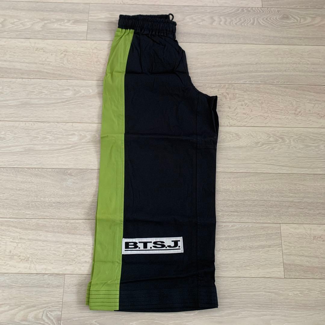 【新品未使用】B.T.S.J. ストレートパンツ S 黒/緑