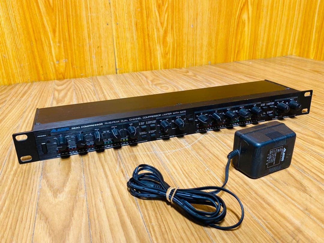 ALESIS 3630 アレシス 1Uラックマウント コンプレッサー