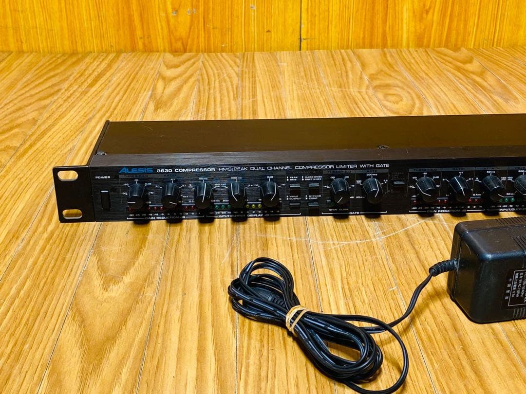 ALESIS 3630 アレシス 1Uラックマウント コンプレッサー