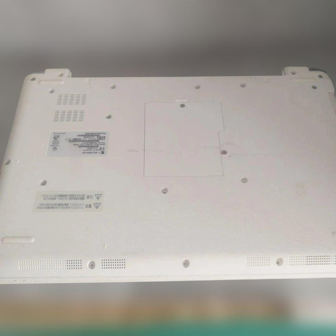 Windowsノート本体 dynabooknote Celeron N4020 M8G SSD238G