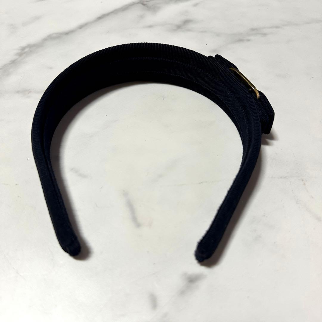 美品✨定番✨FERRAGAMO ヴァラ カチューシャ ネイビー×ゴールド