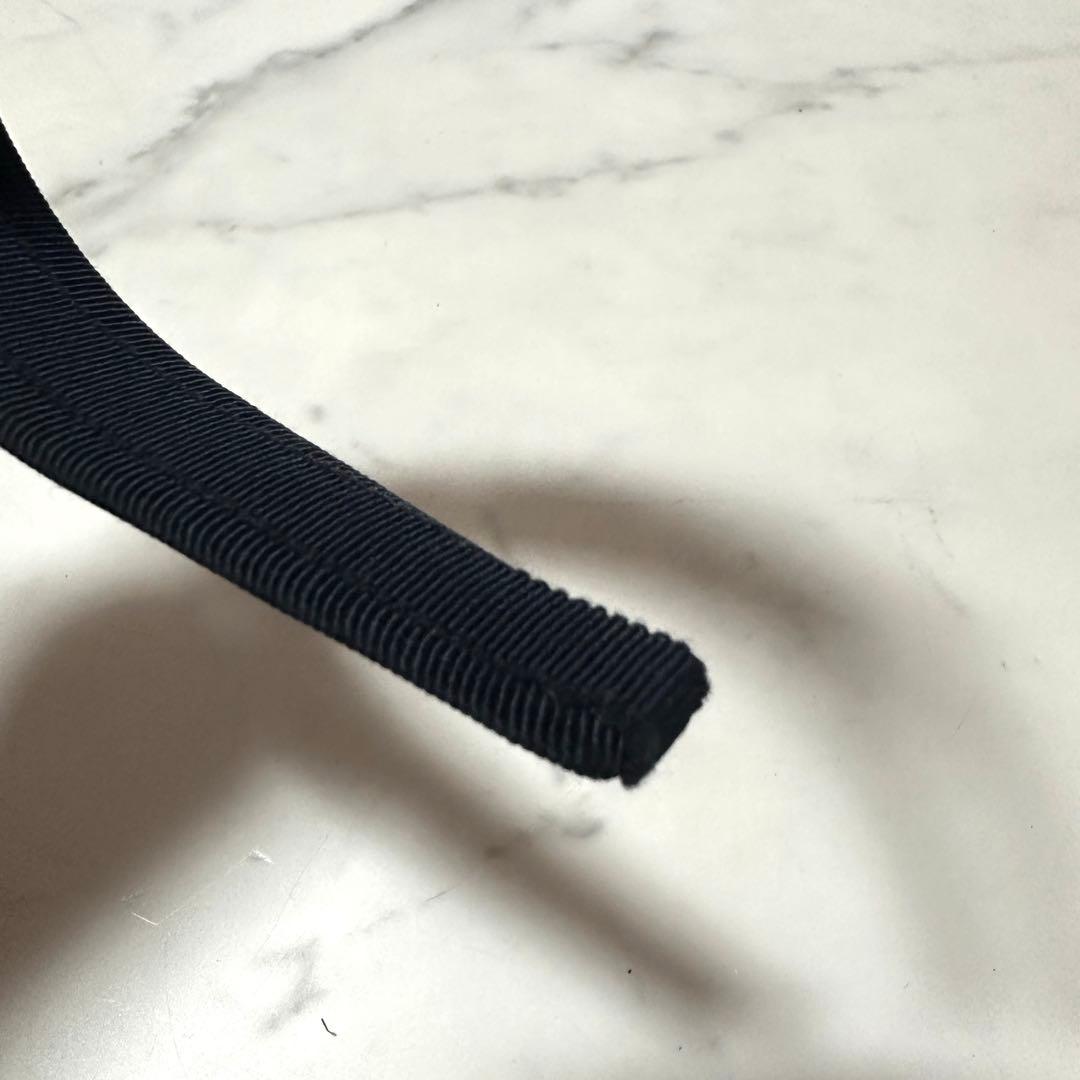 美品✨定番✨FERRAGAMO ヴァラ カチューシャ ネイビー×ゴールド