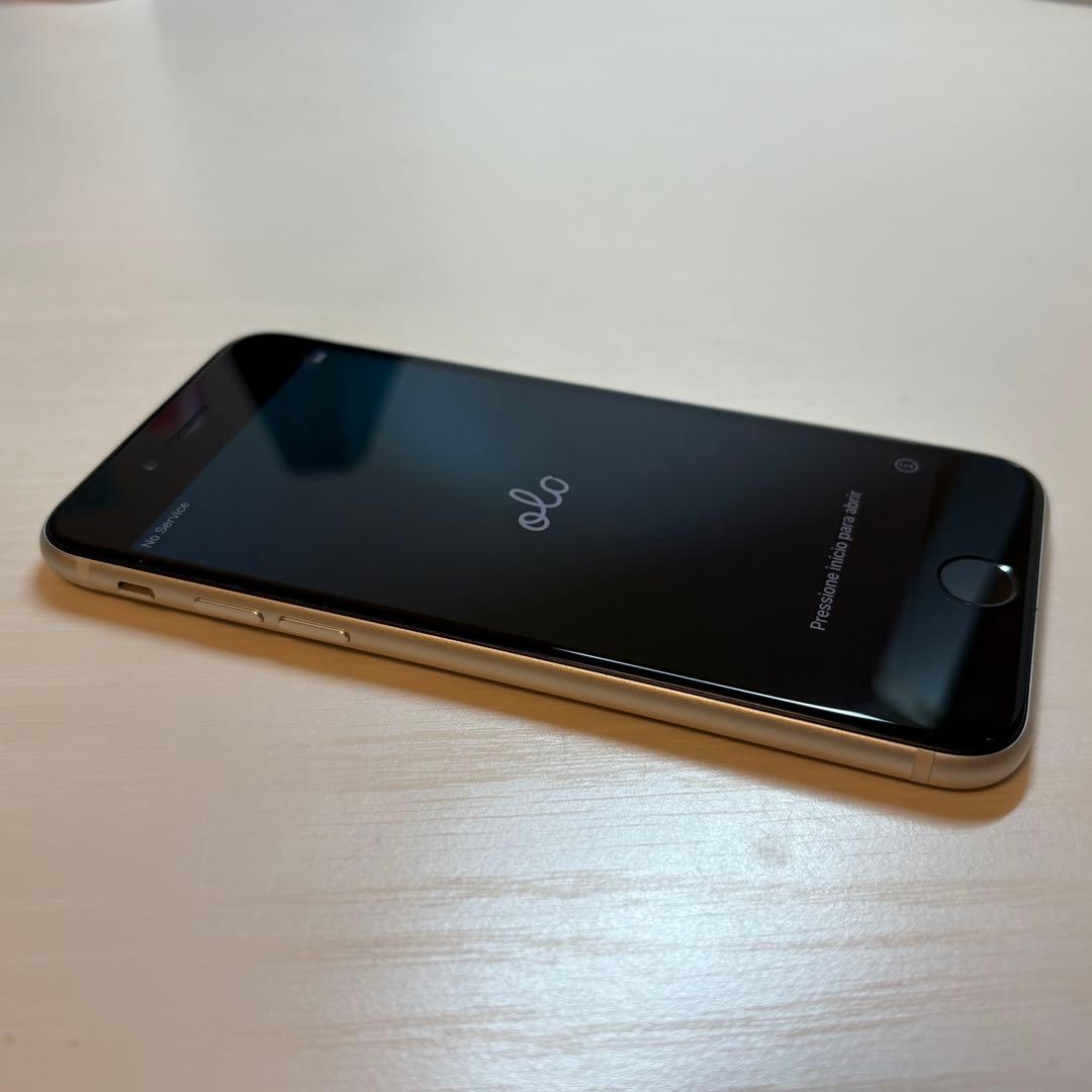 iPhone se 第3世代　64GB バッテリー容量86%