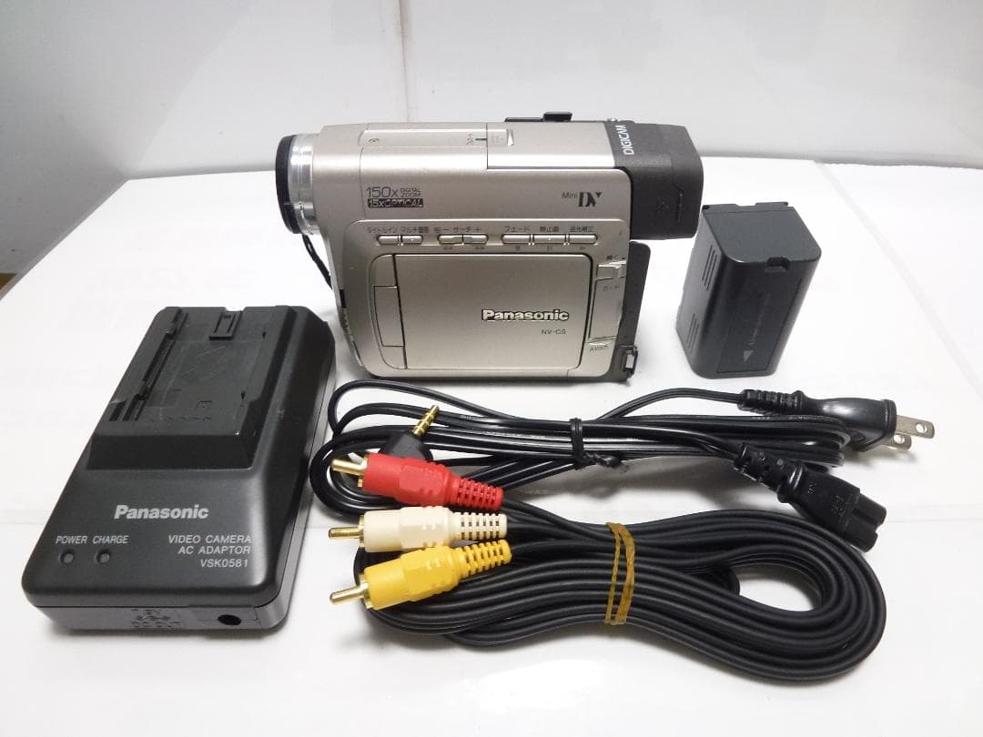 希少　動作品　美品Mini DV　パナソニックビデオカメラ　NV-C5　大人気